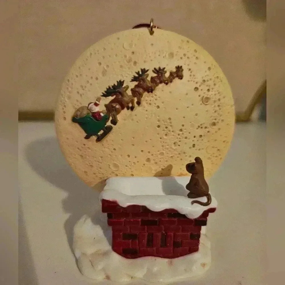 Hallmark Ornament 1997 Happy Christmas to All Light Up Moon